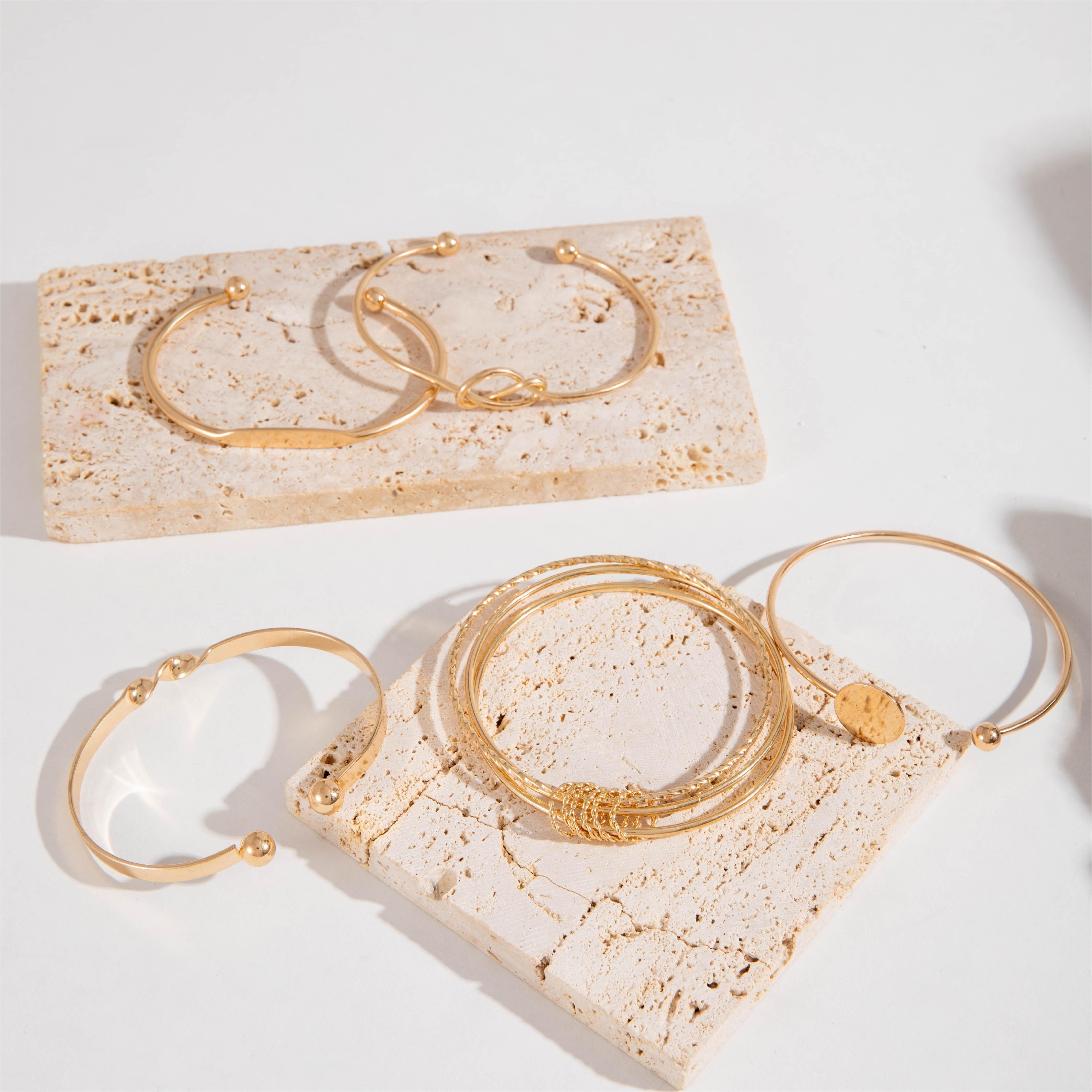 Quinn™ – The Five Bracelets Set