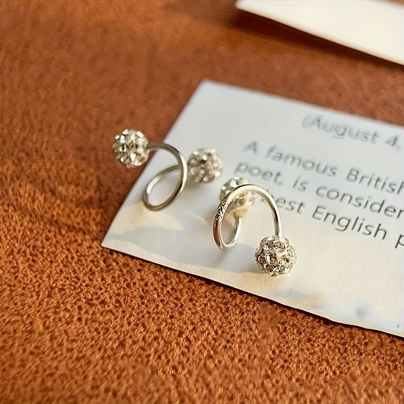 Quinn™ – Rod Ball Earrings
