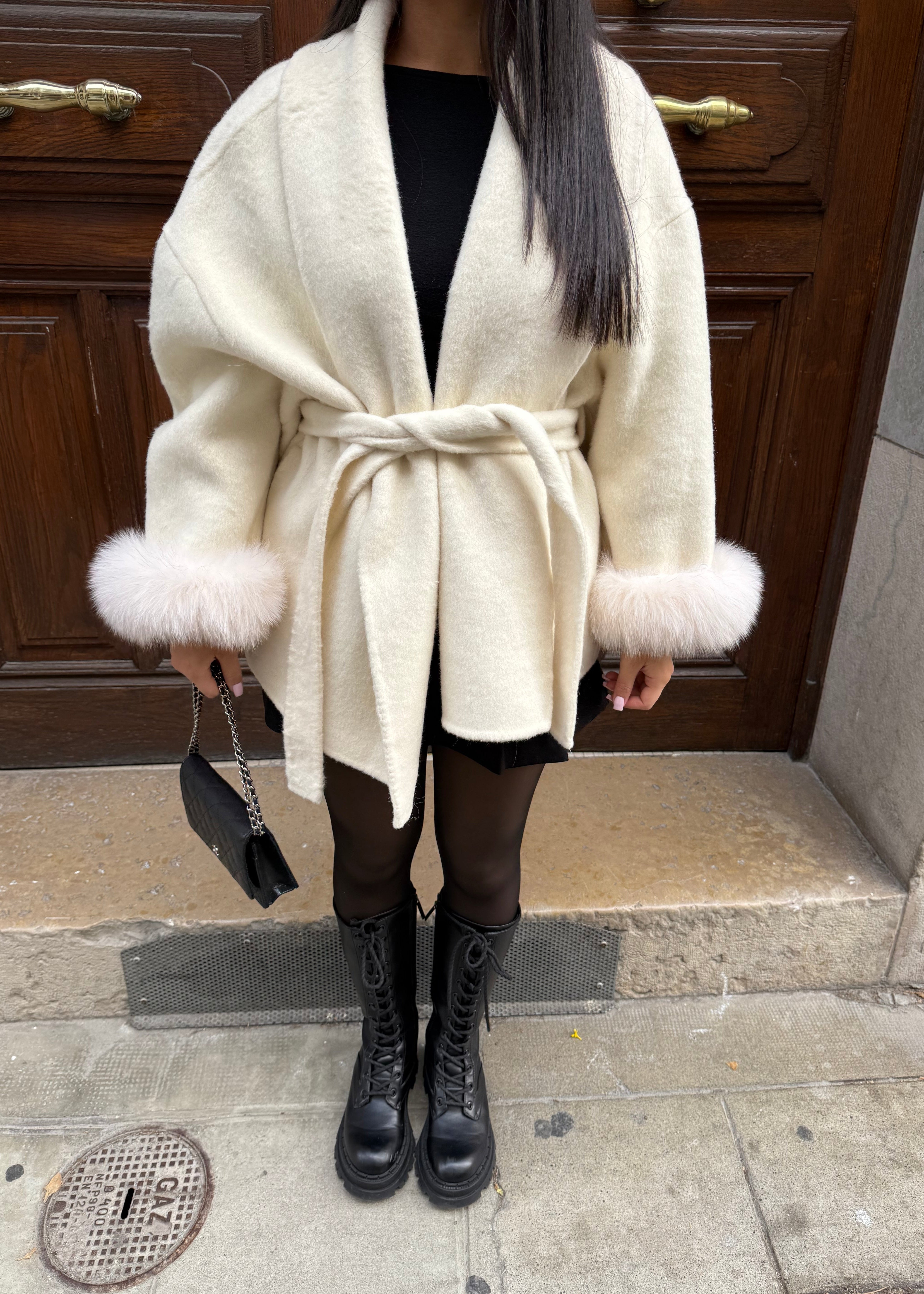 Quinn™ – Sophia - Cape Of Elegance
