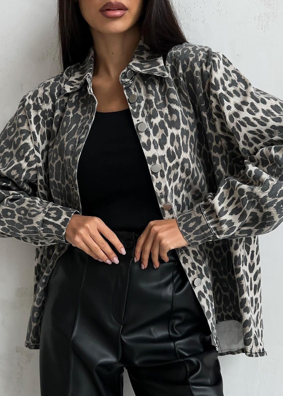 Quinn™ – Sarah - Stylish Leopard Shacket