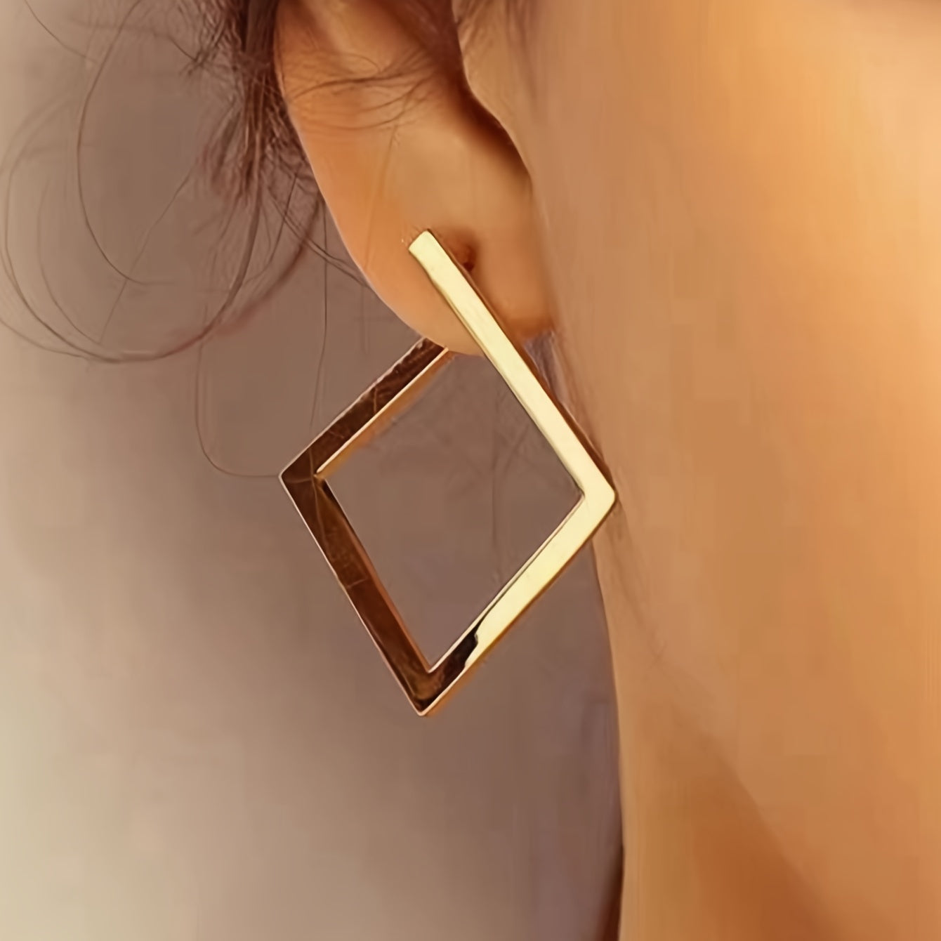 Quinn™ – Square Earrings